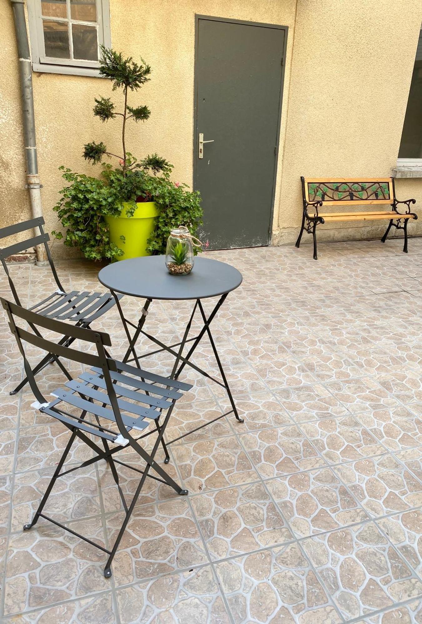Appartement Aventure A エペルネー エクステリア 写真
